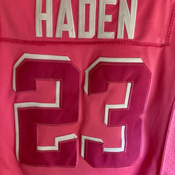 Cleveland Browns Pink Joe Haden Jersey - Picture 7 of 7
